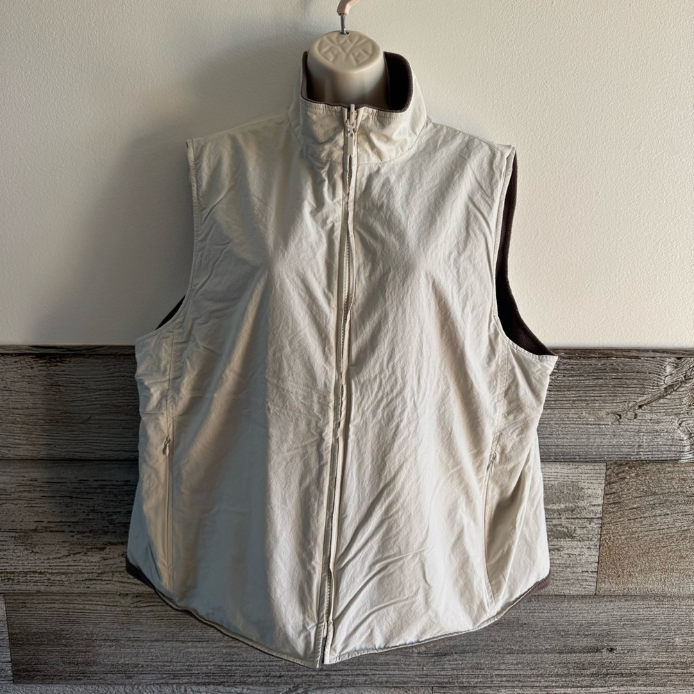 Eileen Fisher Cream Fleece-lined Vest size 1X (E1)